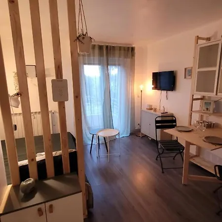 Appartement Cocooning Proche Centre Avec Parking, Climatisation