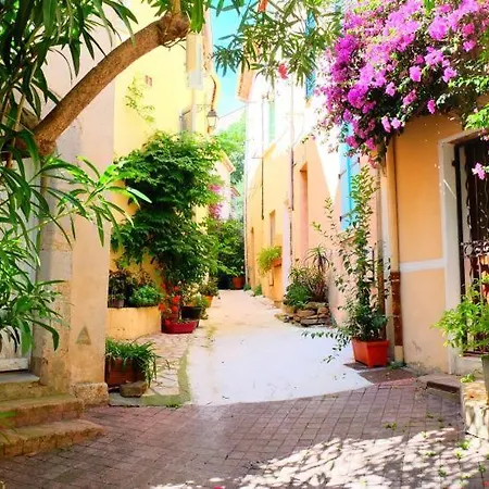 Cocooning Proche Centre Avec Parking, Climatisation