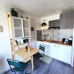 Cocooning Proche Centre Avec Parking, Climatisation شقة